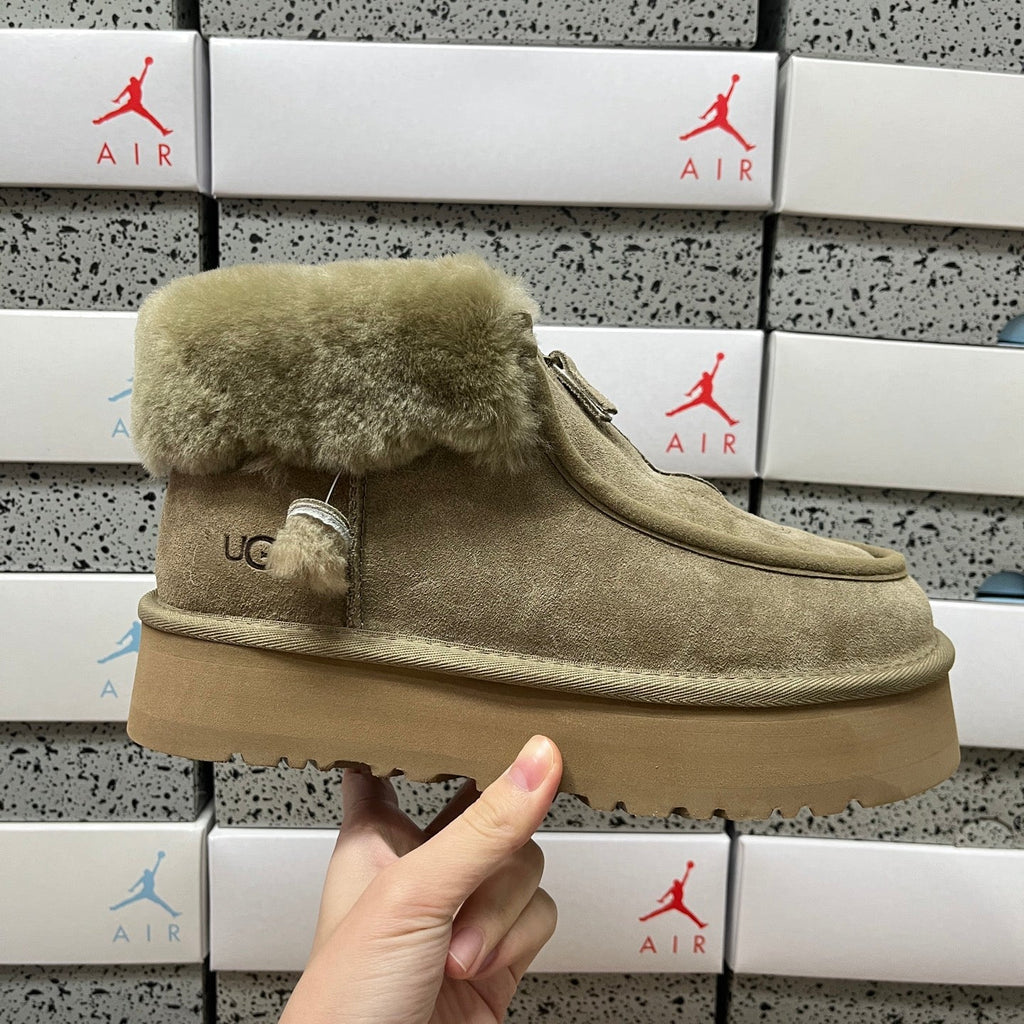 UGG Tazz Platform Women's Slip-On Boot – Suede Moc-Toe Boot with Tonal Shearling Cuff, Shearling Lining & Chunky SugrSole Platform in Olive